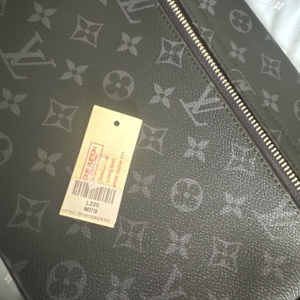 LV BAG - Picture 3 of 4